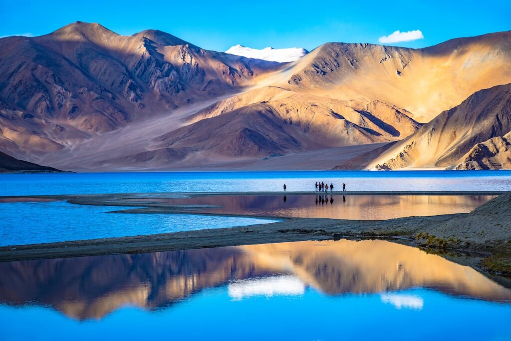 Ladakh-India-Pagong-Tso-lake